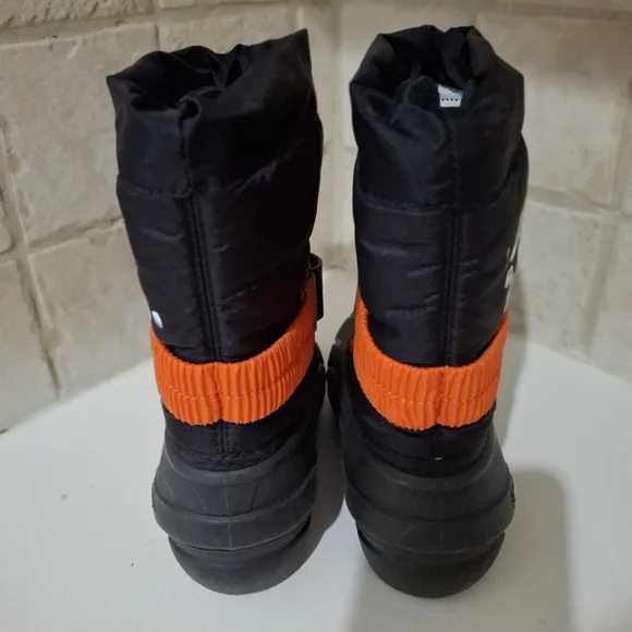 Sorel Disney Frozen Toddler Snow Boots size 8 - Picture 4 of 5